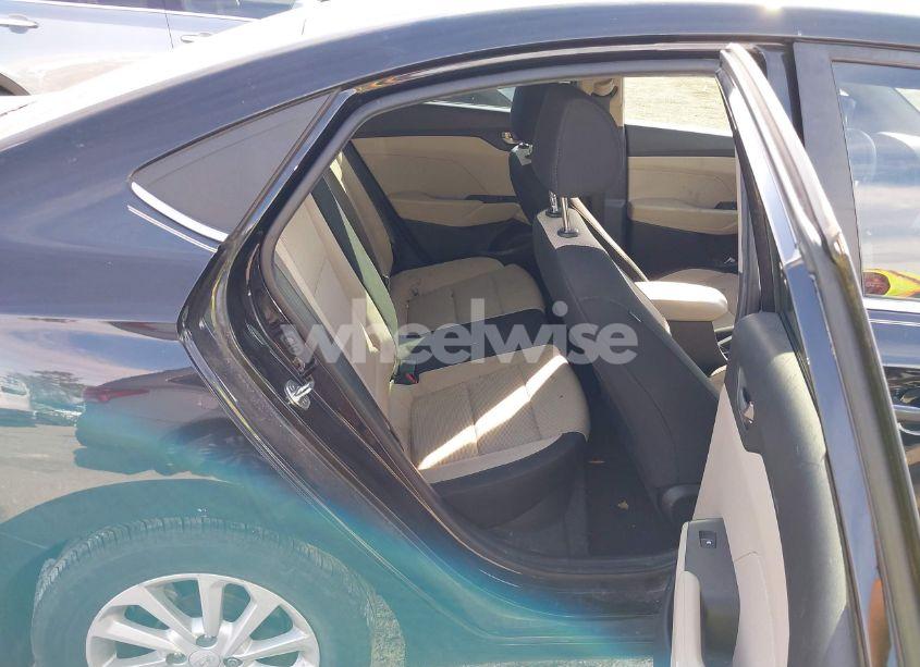 Photo 8 of 2019 Hyundai Accent SEL (VIN 3KPC24A32KE060928)