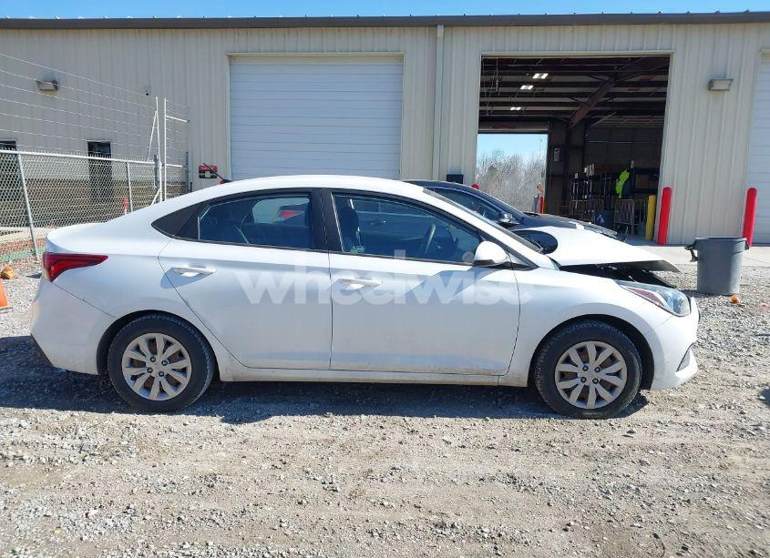 Photo 13 of 2019 Hyundai Accent SE (VIN 3KPC24A32KE077874)