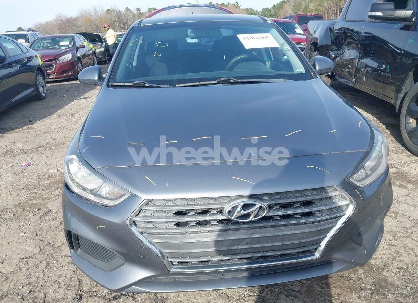 Photo 13 of 2018 Hyundai Accent SE (VIN 3KPC24A33JE022607)
