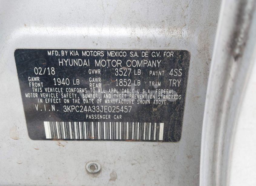 Photo 9 of 2018 Hyundai Accent SE (VIN 3KPC24A33JE025457)