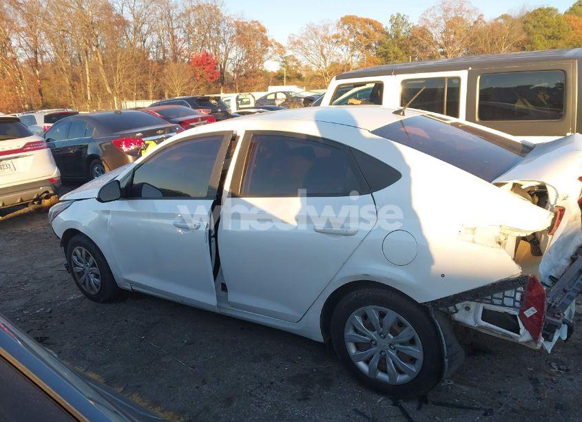 Photo 14 of 2018 Hyundai Accent SE (VIN 3KPC24A33JE025524)