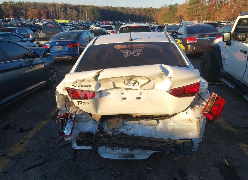 Photo 16 of 2018 Hyundai Accent SE (VIN 3KPC24A33JE025524)