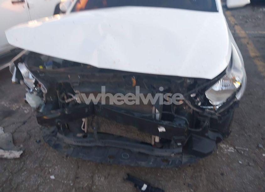 Photo 6 of 2018 Hyundai Accent SE (VIN 3KPC24A33JE025524)