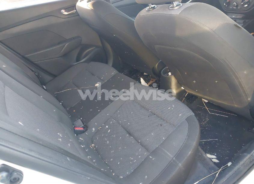 Photo 8 of 2018 Hyundai Accent SE (VIN 3KPC24A33JE025524)