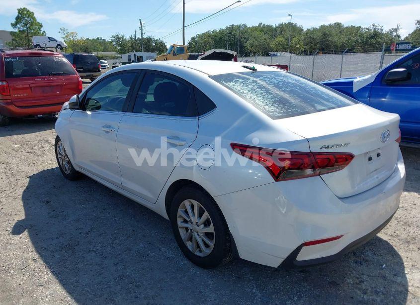 Photo 3 of 2019 Hyundai Accent SEL (VIN 3KPC24A33KE058640)