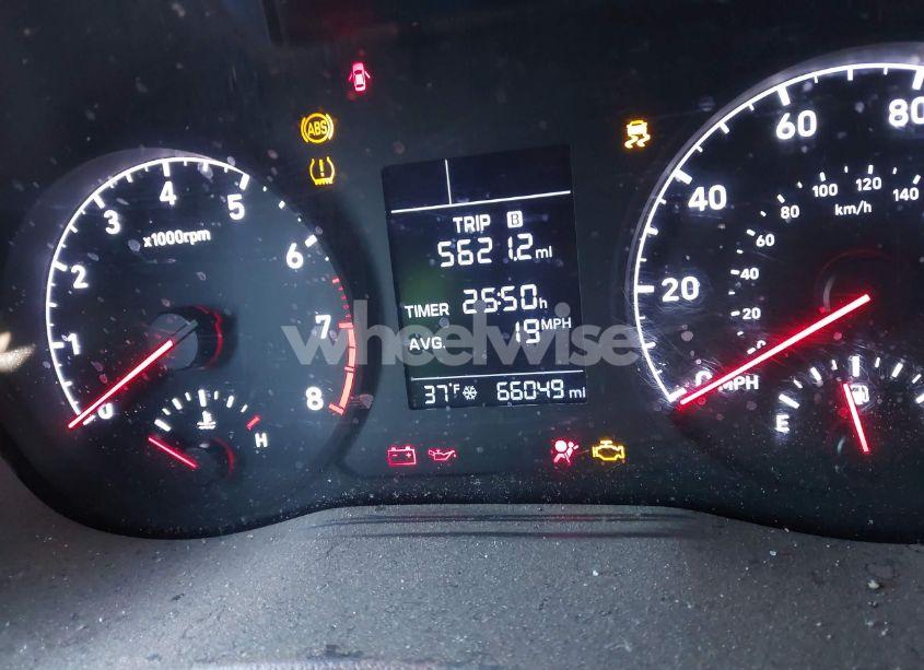 Photo 15 of 2019 Hyundai Accent SE (VIN 3KPC24A33KE069184)