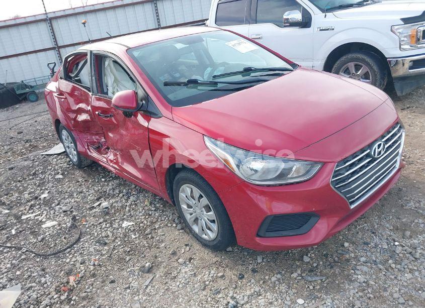 2019 Hyundai Accent SE (VIN 3KPC24A33KE069198) main photo