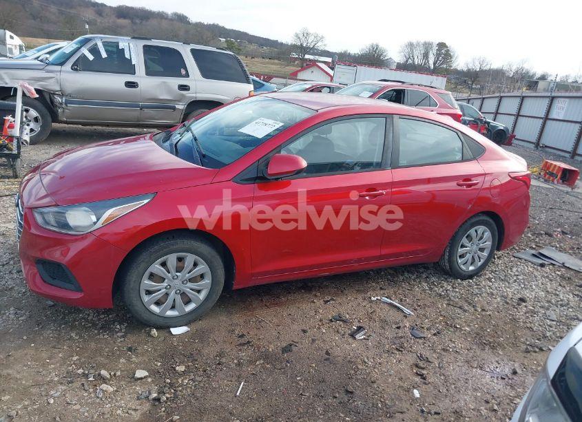 Photo 14 of 2019 Hyundai Accent SE (VIN 3KPC24A33KE069198)