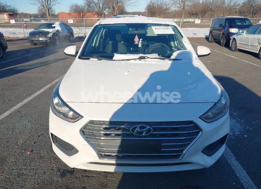 Photo 12 of 2019 Hyundai Accent SE (VIN 3KPC24A33KE072134)