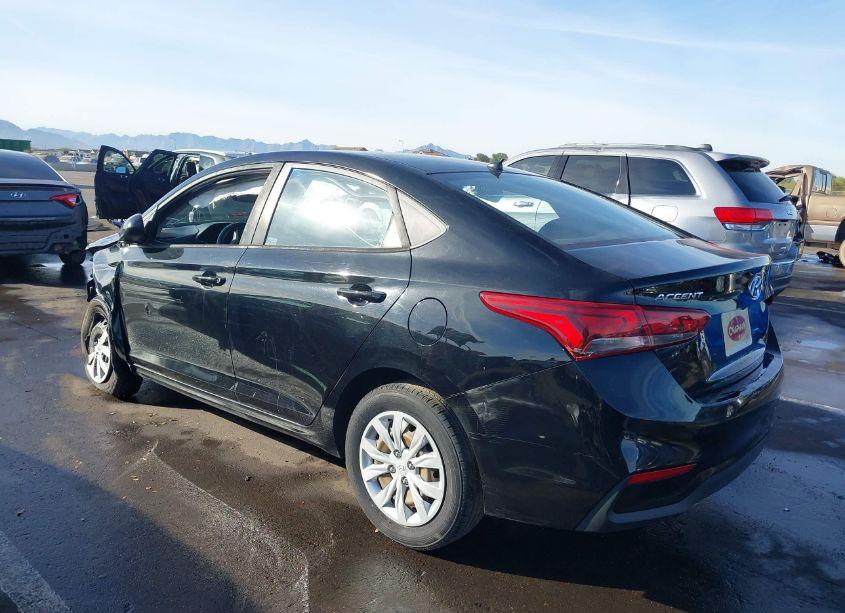 Photo 3 of 2019 Hyundai Accent SE (VIN 3KPC24A33KE085157)