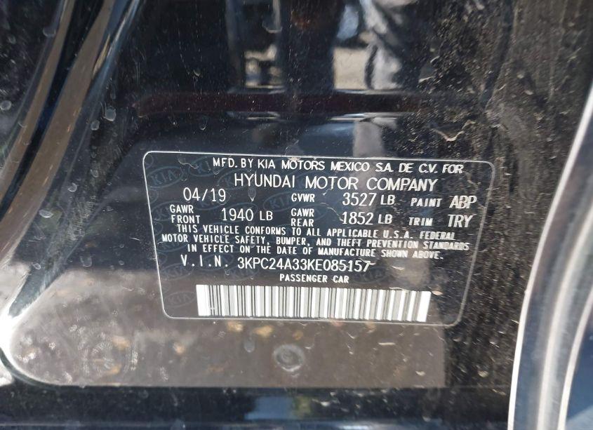 Photo 9 of 2019 Hyundai Accent SE (VIN 3KPC24A33KE085157)