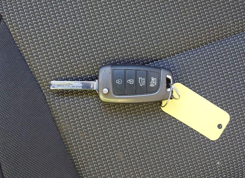 Photo 11 of 2018 Hyundai Accent SE (VIN 3KPC24A34JE012734)