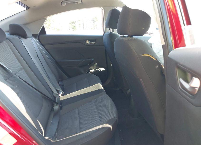 Photo 8 of 2018 Hyundai Accent SE (VIN 3KPC24A34JE012734)