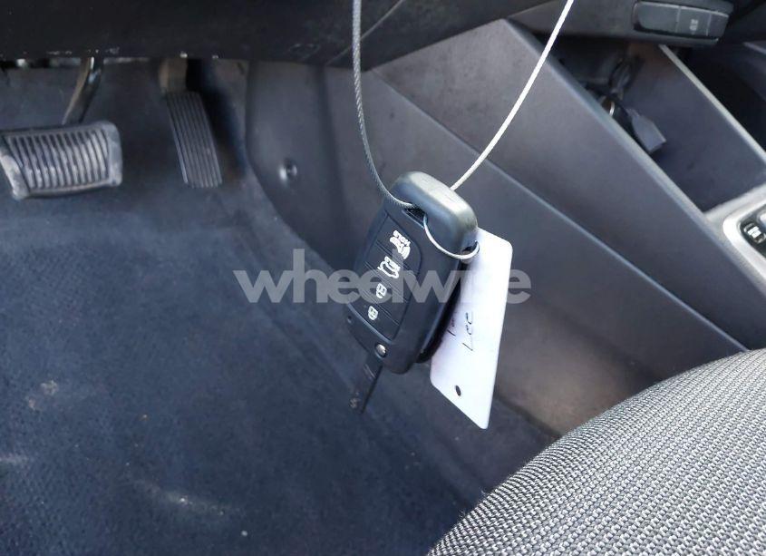 Photo 11 of 2018 Hyundai Accent SE (VIN 3KPC24A34JE017853)