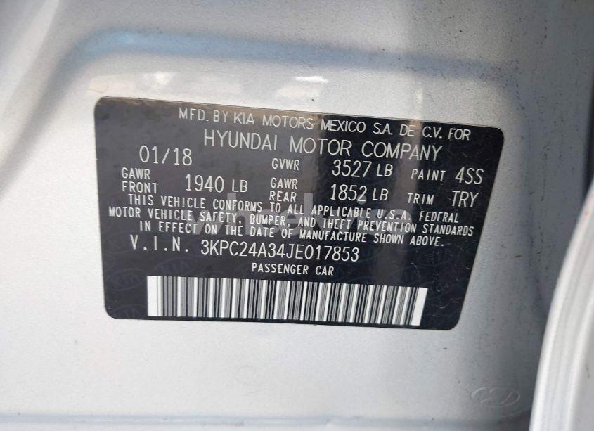 Photo 9 of 2018 Hyundai Accent SE (VIN 3KPC24A34JE017853)