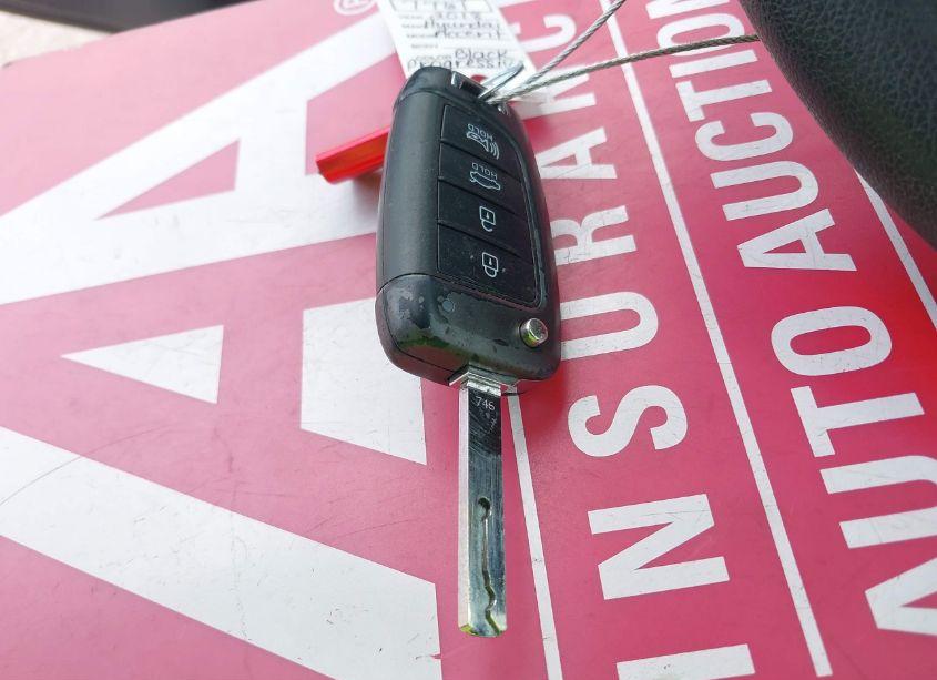 Photo 11 of 2018 Hyundai Accent SE (VIN 3KPC24A34JE029033)