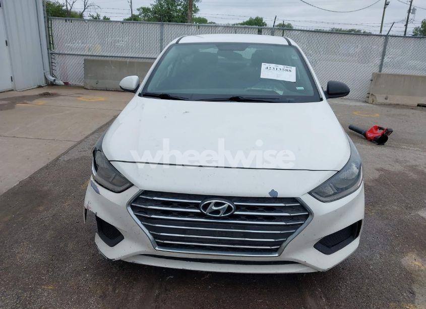Photo 12 of 2019 Hyundai Accent SE (VIN 3KPC24A34KE061482)