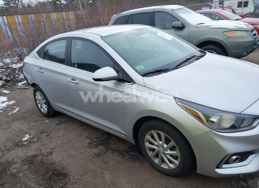 Photo 13 of 2019 Hyundai Accent SEL (VIN 3KPC24A34KE069422)