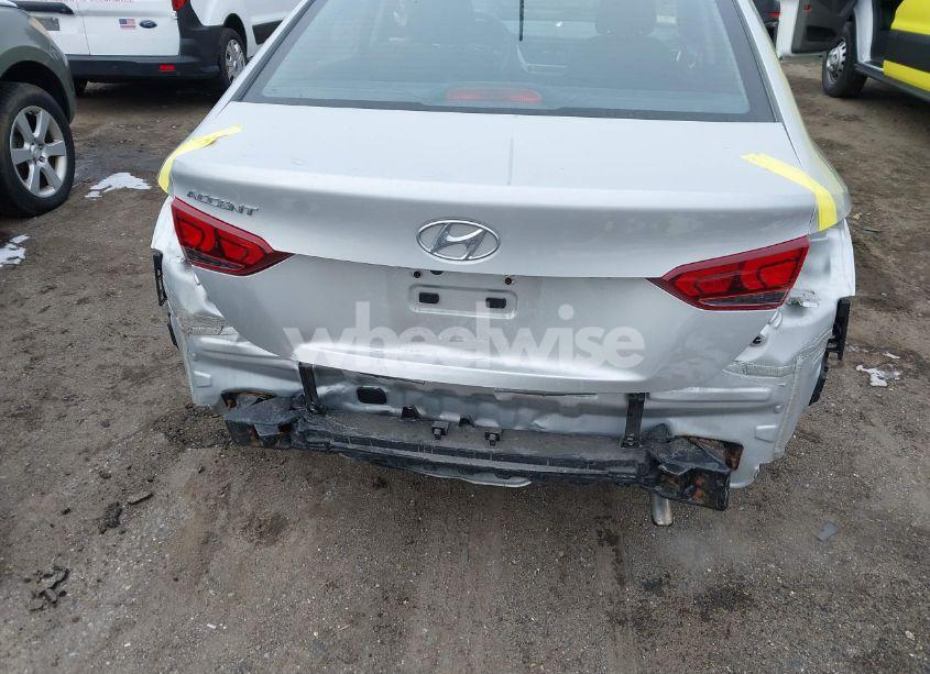 Photo 6 of 2019 Hyundai Accent SEL (VIN 3KPC24A34KE069422)