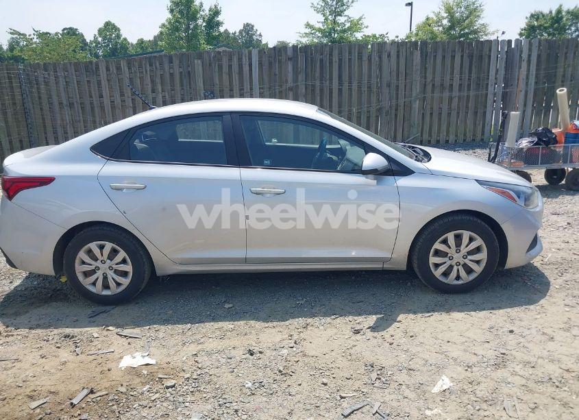 Photo 13 of 2018 Hyundai Accent SE (VIN 3KPC24A35JE034306)