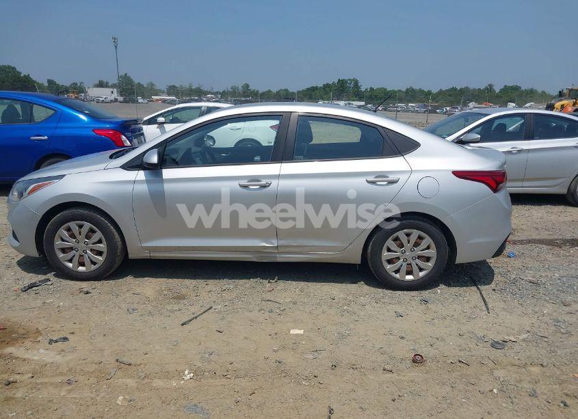 Photo 14 of 2018 Hyundai Accent SE (VIN 3KPC24A35JE034306)