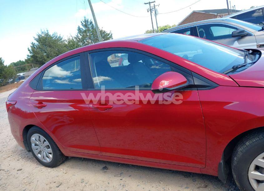 Photo 12 of 2019 Hyundai Accent SE (VIN 3KPC24A35KE064617)