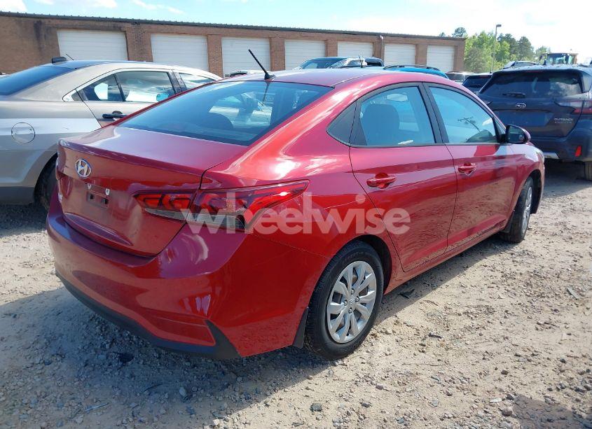 Photo 4 of 2019 Hyundai Accent SE (VIN 3KPC24A35KE064617)