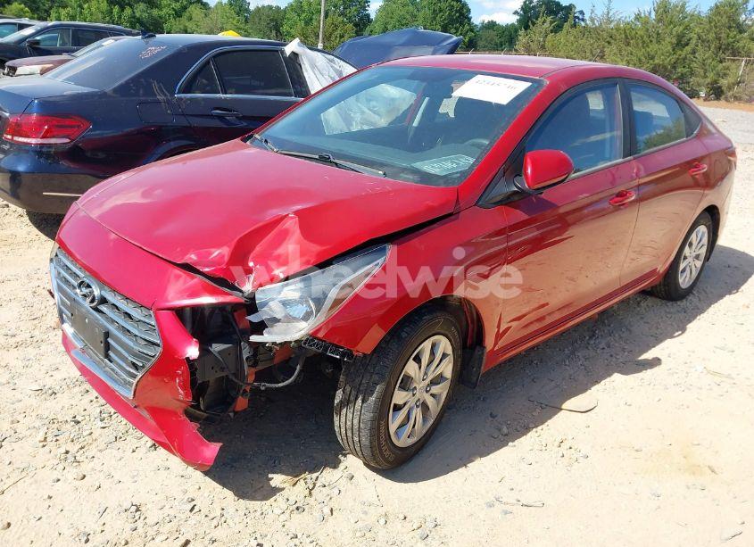Photo 6 of 2019 Hyundai Accent SE (VIN 3KPC24A35KE064617)