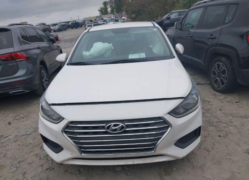 Photo 12 of 2019 Hyundai Accent SE (VIN 3KPC24A35KE065864)