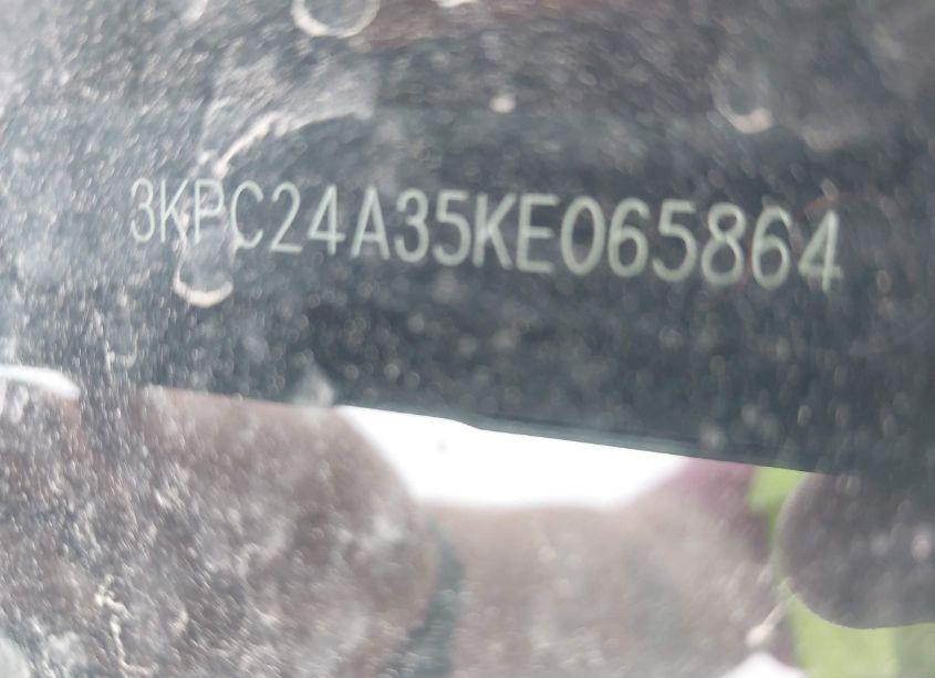 Photo 9 of 2019 Hyundai Accent SE (VIN 3KPC24A35KE065864)