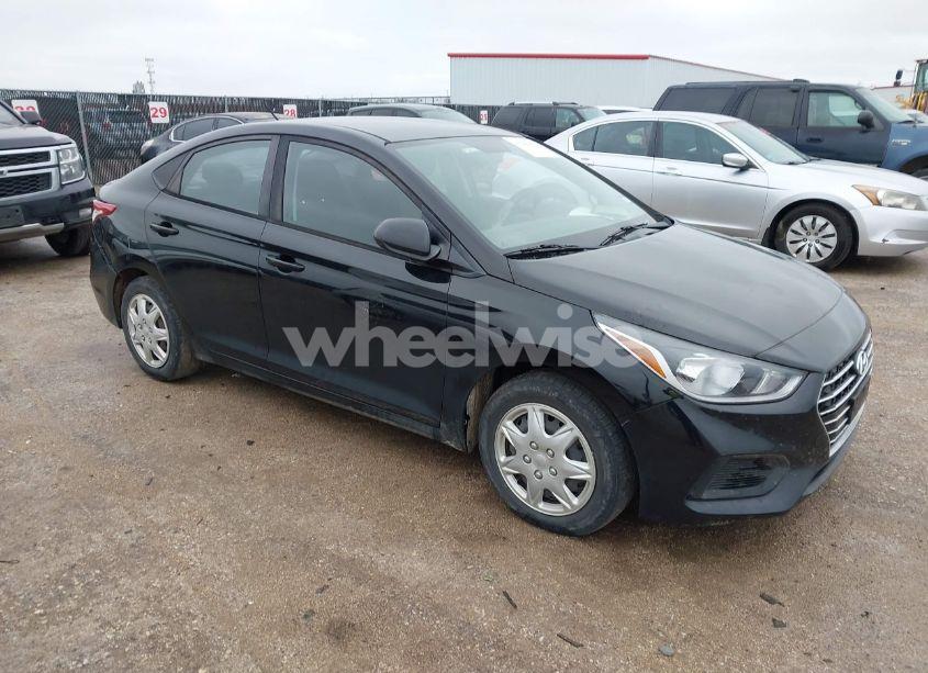 2019 Hyundai Accent SE (VIN 3KPC24A35KE073169) main photo