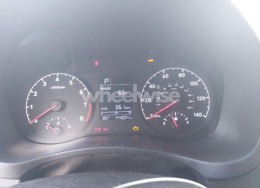 Photo 7 of 2019 Hyundai Accent SE (VIN 3KPC24A35KE076914)