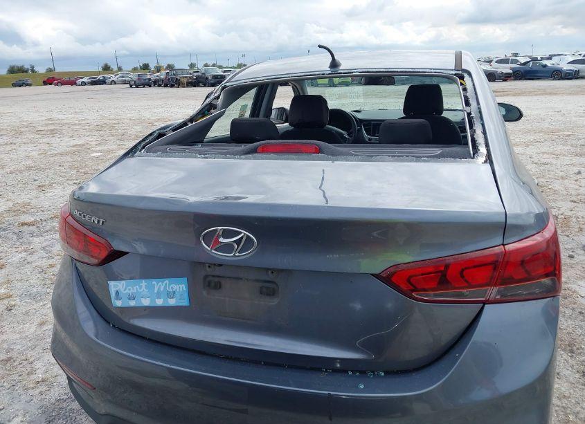 Photo 16 of 2018 Hyundai Accent SE (VIN 3KPC24A36JE011729)