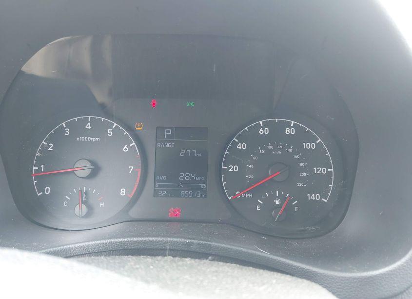 Photo 7 of 2018 Hyundai Accent SE (VIN 3KPC24A36JE011729)