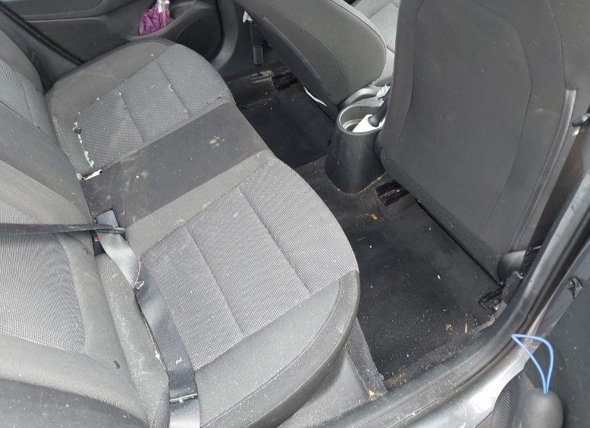 Photo 8 of 2018 Hyundai Accent SE (VIN 3KPC24A36JE011729)