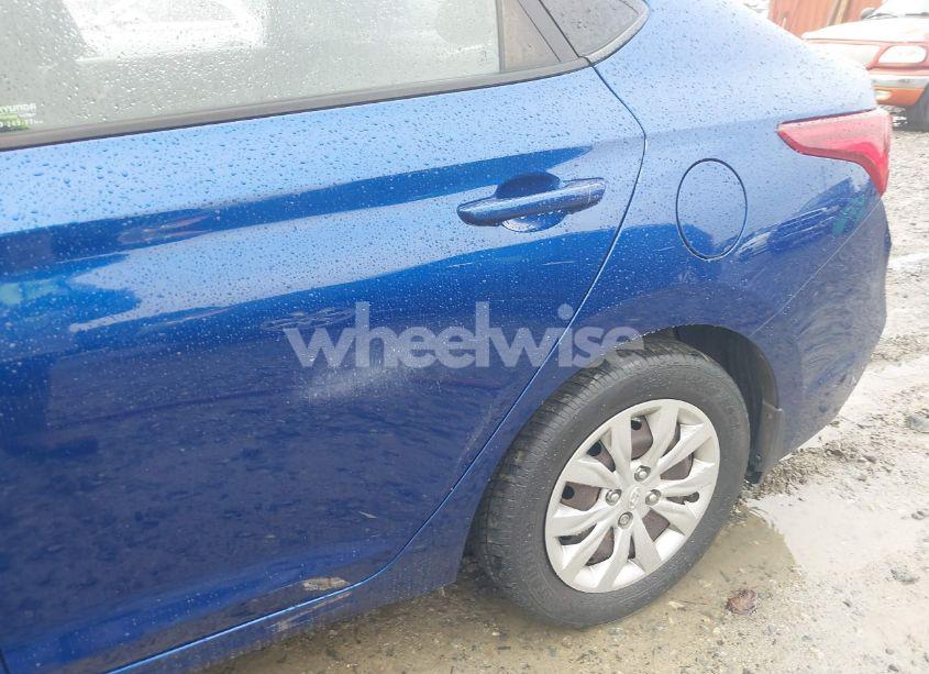 Photo 6 of 2018 Hyundai Accent SE (VIN 3KPC24A36JE023671)