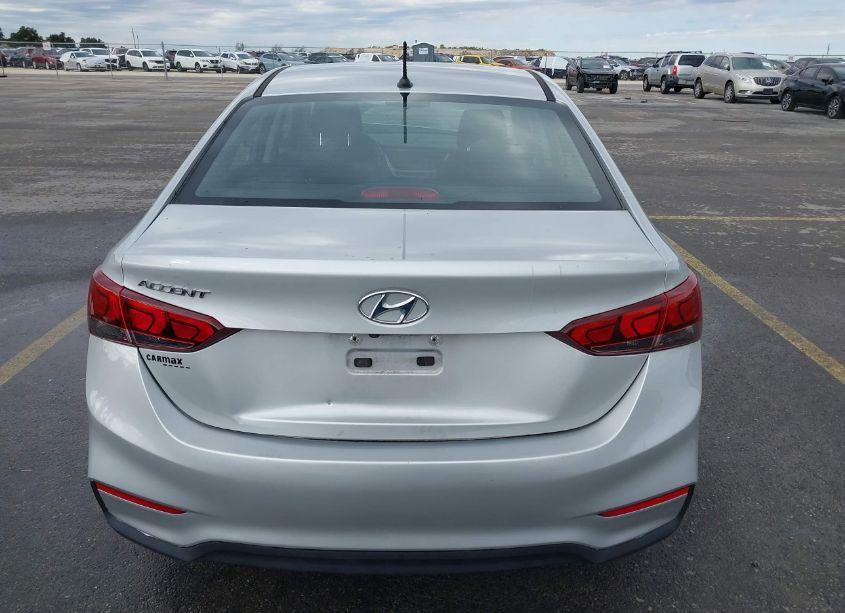Photo 17 of 2019 Hyundai Accent SE (VIN 3KPC24A36KE054811)