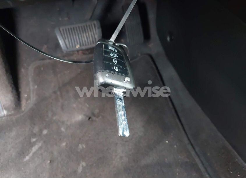 Photo 11 of 2019 Hyundai Accent SE (VIN 3KPC24A36KE056459)