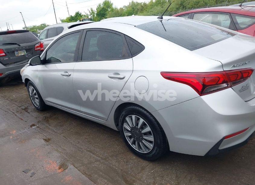 Photo 14 of 2019 Hyundai Accent SE (VIN 3KPC24A36KE056459)
