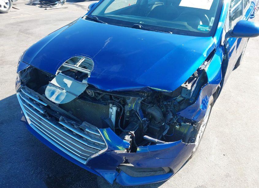 Photo 6 of 2019 Hyundai Accent SE (VIN 3KPC24A36KE070698)