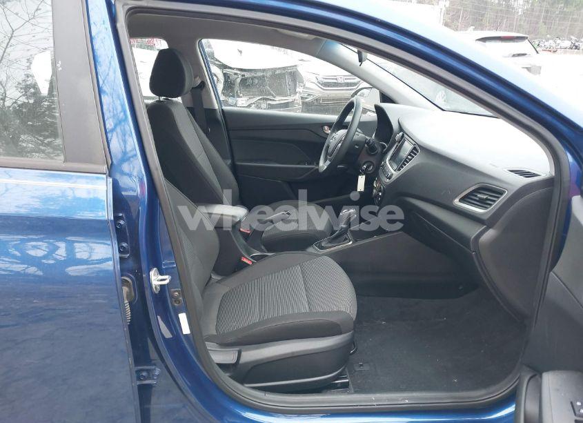 Photo 5 of 2018 Hyundai Accent SEL (VIN 3KPC24A37JE030841)