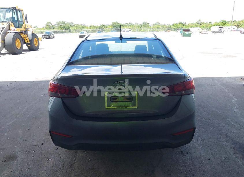 Photo 16 of 2019 Hyundai Accent SE (VIN 3KPC24A37KE039329)