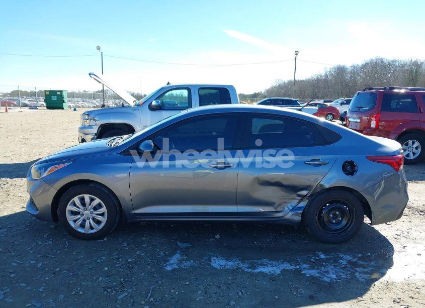 Photo 14 of 2019 Hyundai Accent SE (VIN 3KPC24A37KE056972)