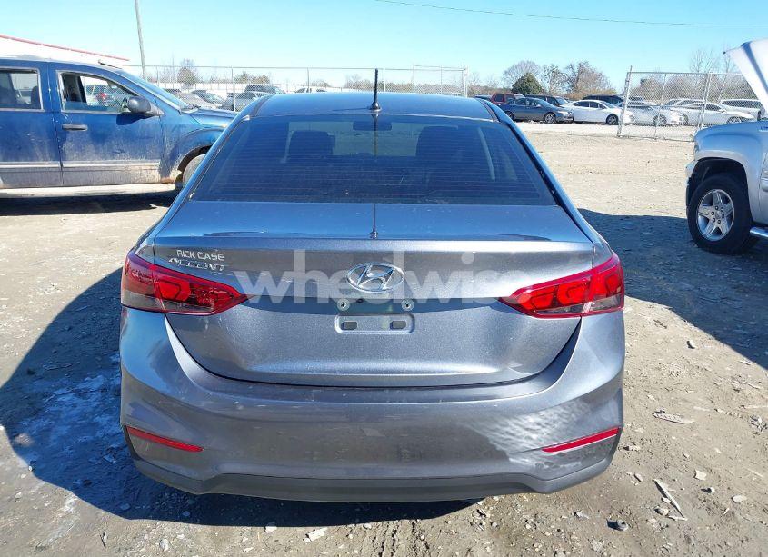 Photo 16 of 2019 Hyundai Accent SE (VIN 3KPC24A37KE056972)