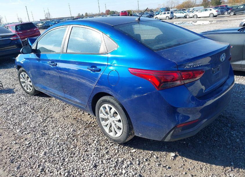 Photo 3 of 2019 Hyundai Accent SE (VIN 3KPC24A37KE060827)