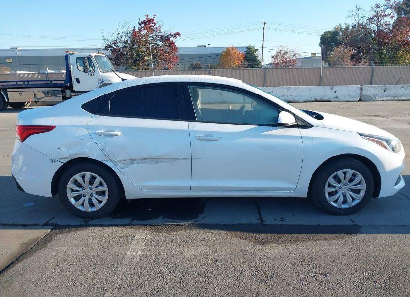 Photo 13 of 2019 Hyundai Accent SE (VIN 3KPC24A37KE071892)