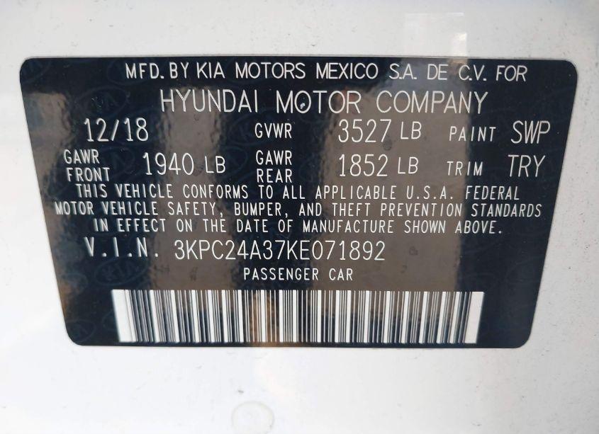 Photo 9 of 2019 Hyundai Accent SE (VIN 3KPC24A37KE071892)