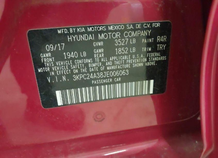 Photo 9 of 2018 Hyundai Accent SE (VIN 3KPC24A38JE006063)