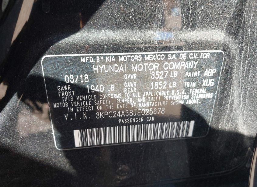 Photo 9 of 2018 Hyundai Accent SE (VIN 3KPC24A38JE025678)