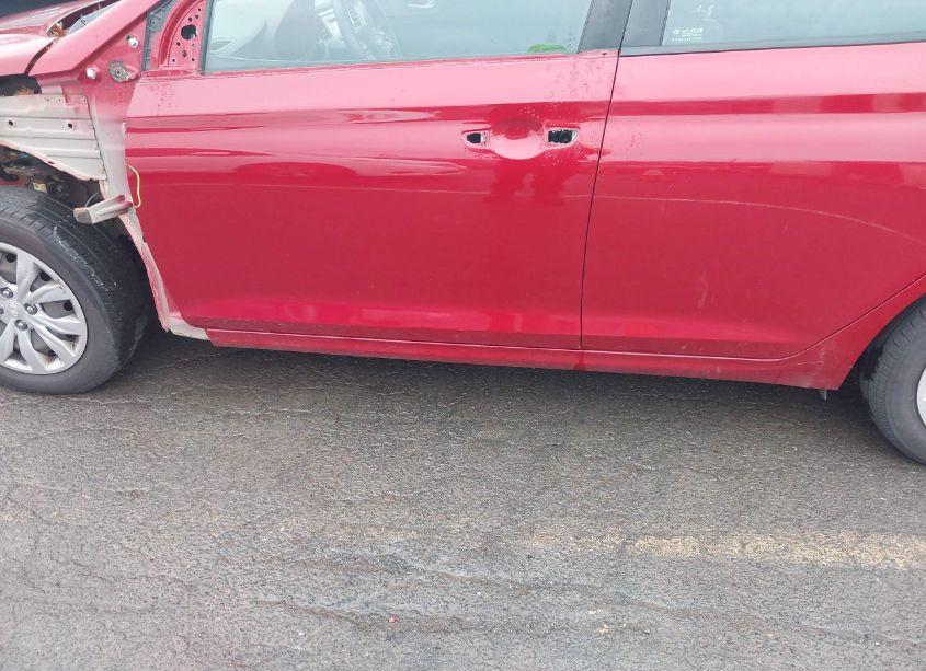 Photo 19 of 2018 Hyundai Accent SE (VIN 3KPC24A38JE025728)